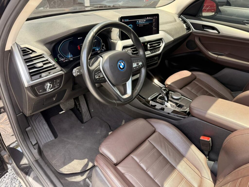 BMW X3 xDRIVE30e X-LINE 2021/2022