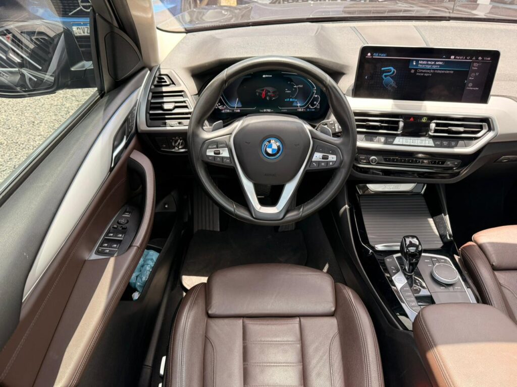 BMW X3 xDRIVE30e X-LINE 2021/2022