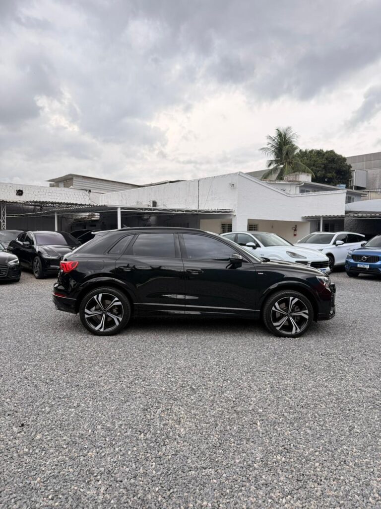 AUDI Q3 PERFORMANCE BLACK 2024/2024