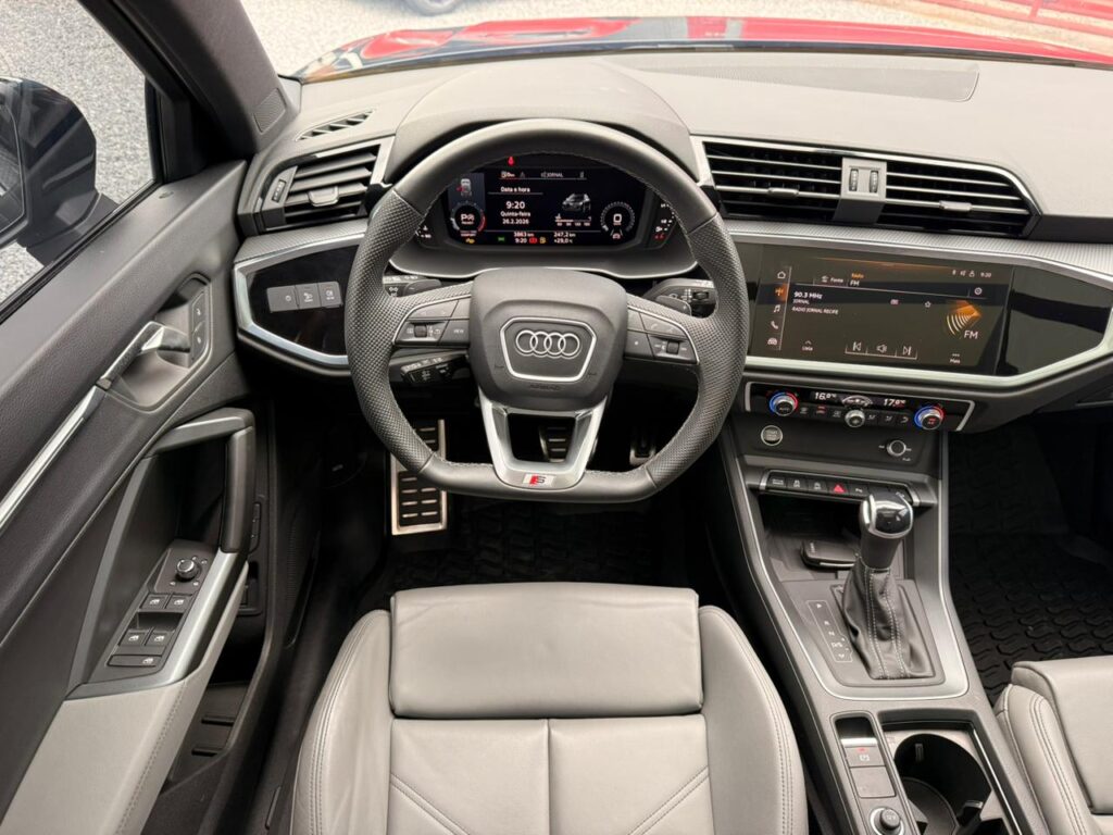 AUDI Q3 PERFORMANCE BLACK 2024/2024