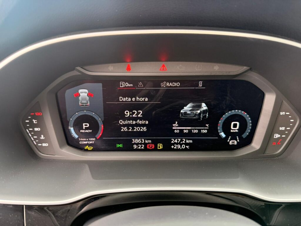 AUDI Q3 PERFORMANCE BLACK 2024/2024