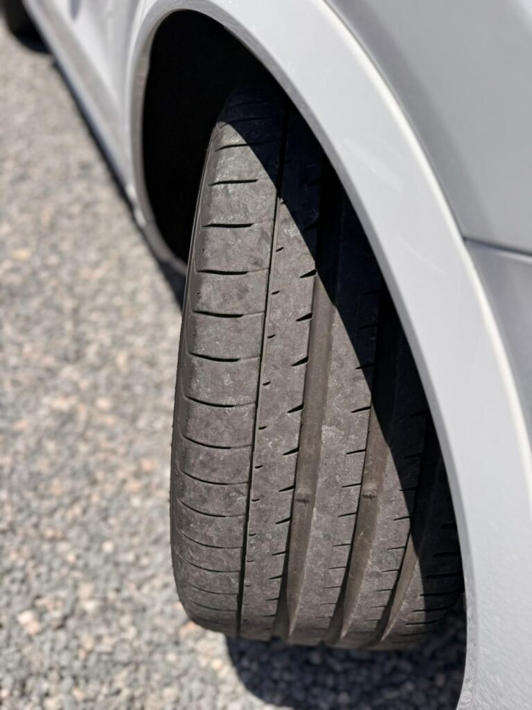 PORSCHE CAYENNE PLATINUM EDITION 2022/2023