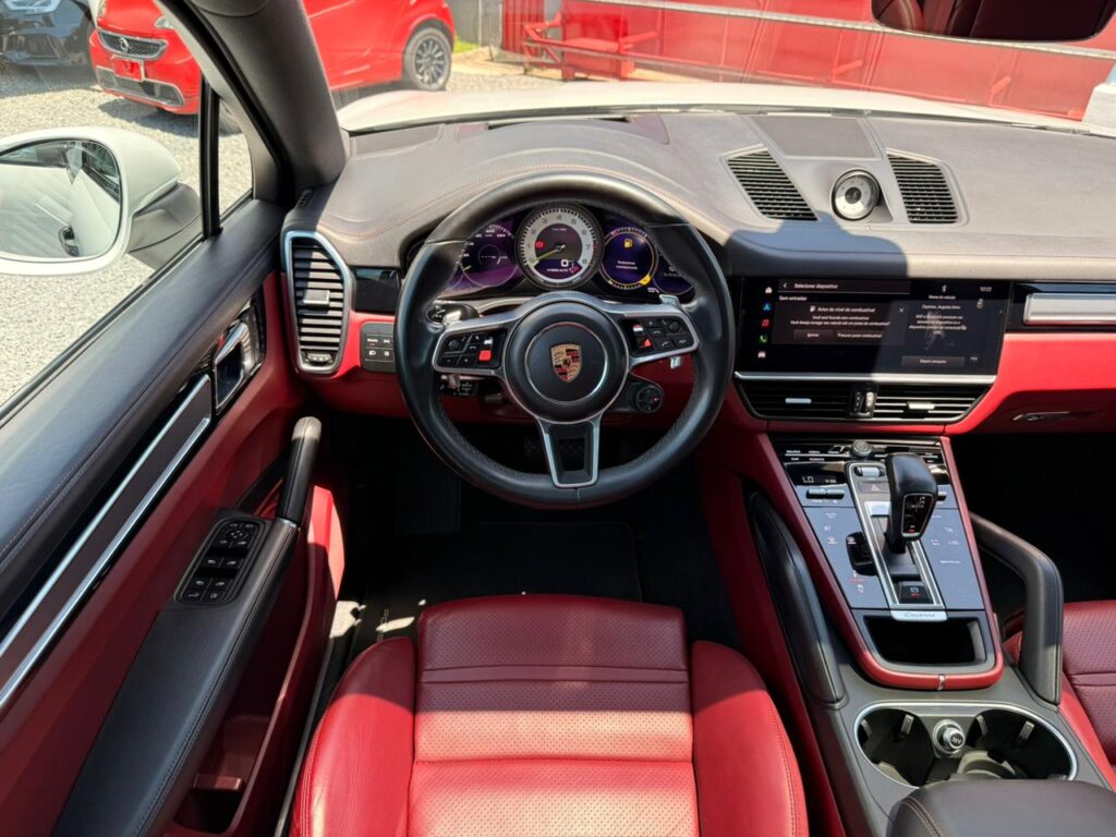 PORSCHE CAYENNE PLATINUM EDITION 2022/2023