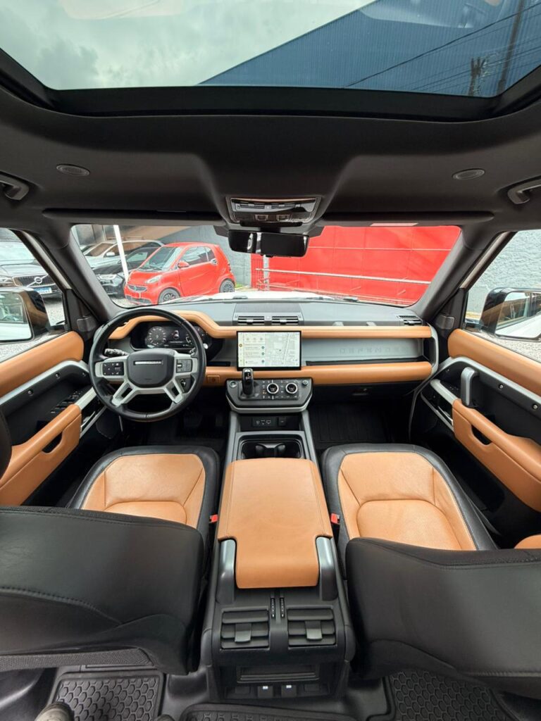 LAND ROVER DEFENDER HSE X-DYNAMIC 2023/2024