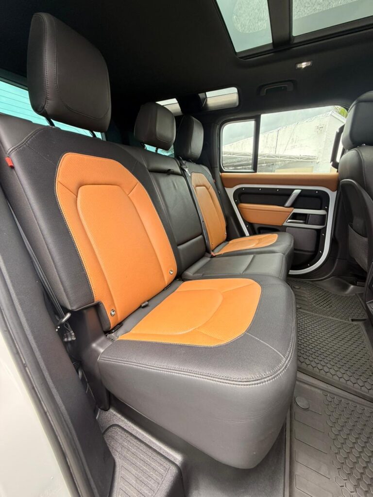 LAND ROVER DEFENDER HSE X-DYNAMIC 2023/2024