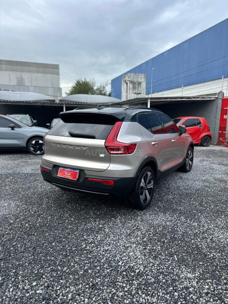 VOLVO XC40 P6 ELETRIC 2022/2023
