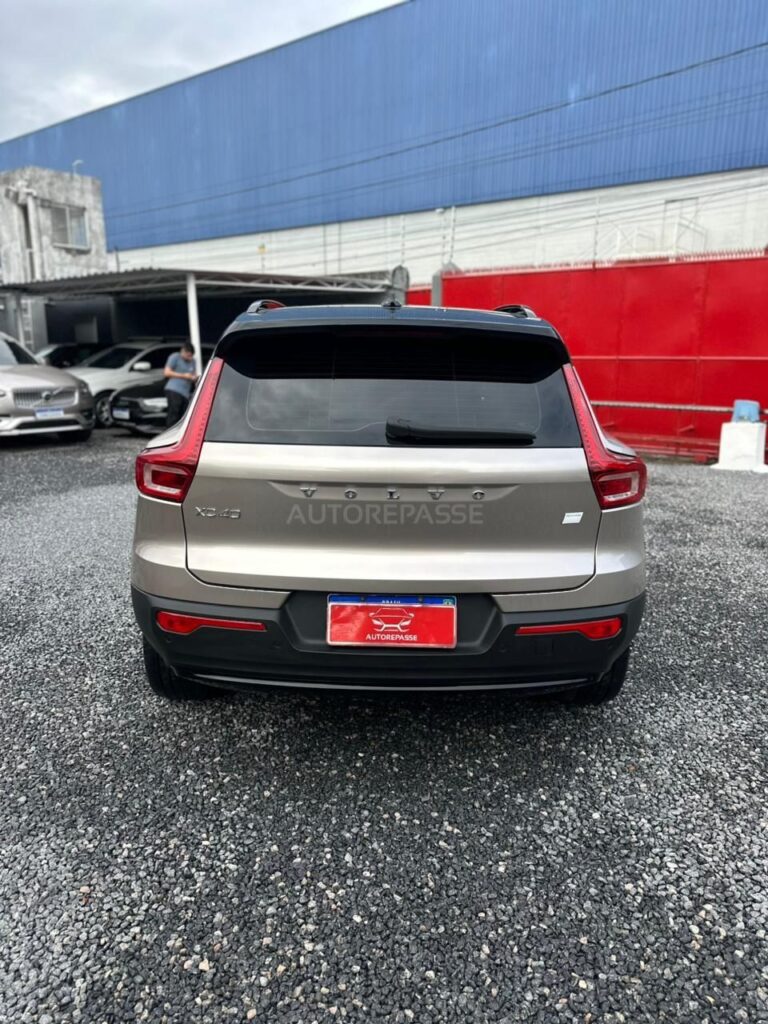 VOLVO XC40 P6 ELETRIC 2022/2023