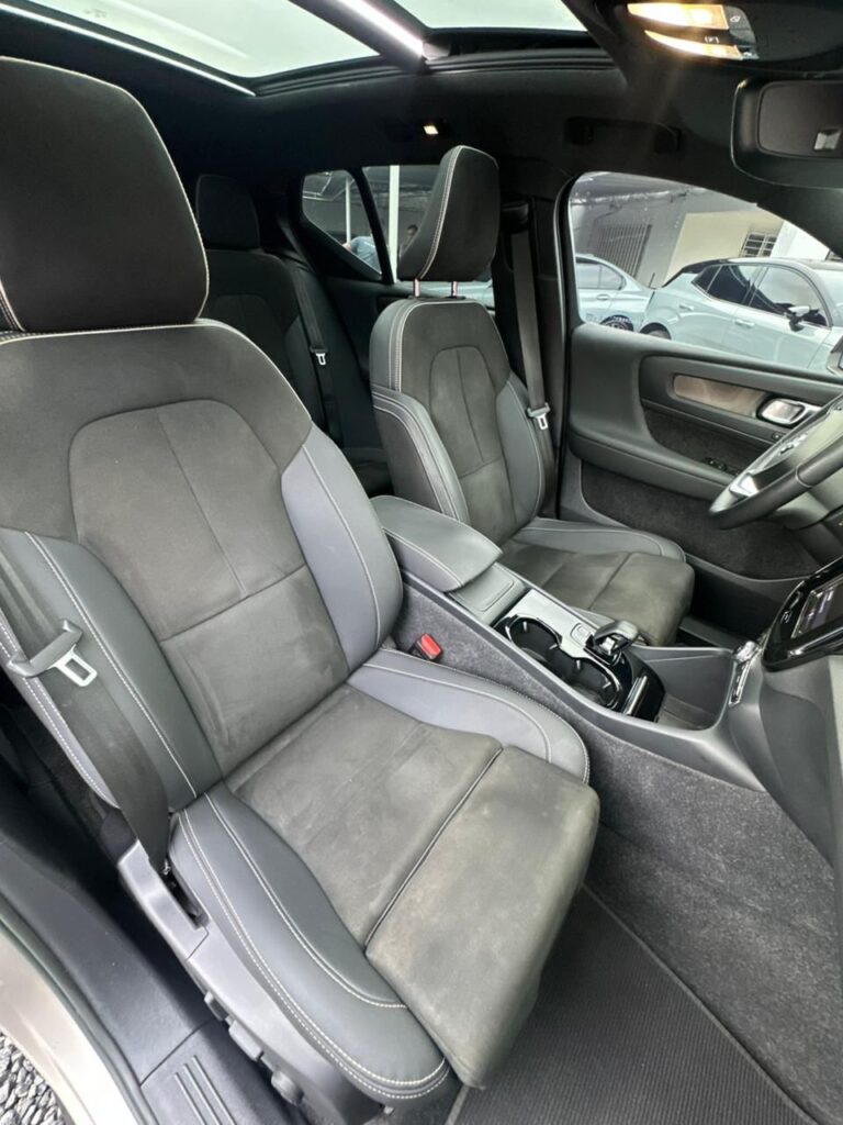 VOLVO XC40 P6 ELETRIC 2022/2023