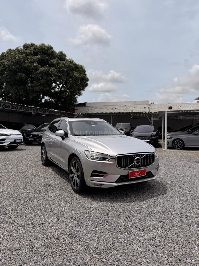 VOLVO XC60 T5 INSCRIPTION