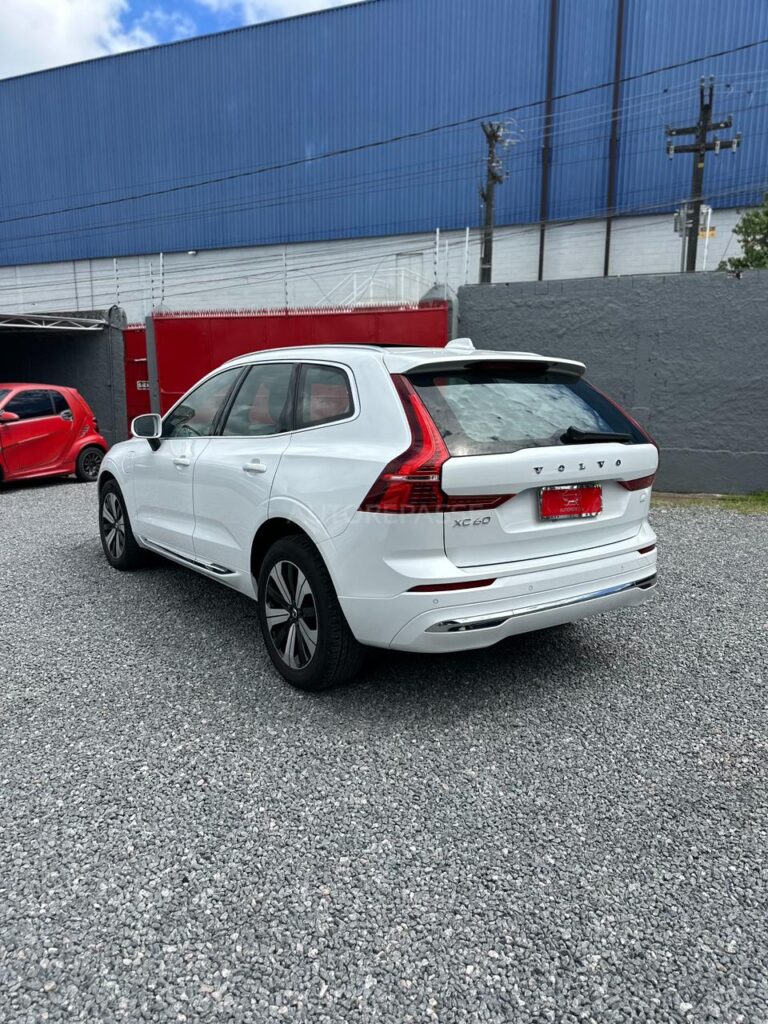 VOLVO XC60 T8 PLUS 2.0 2024/2024