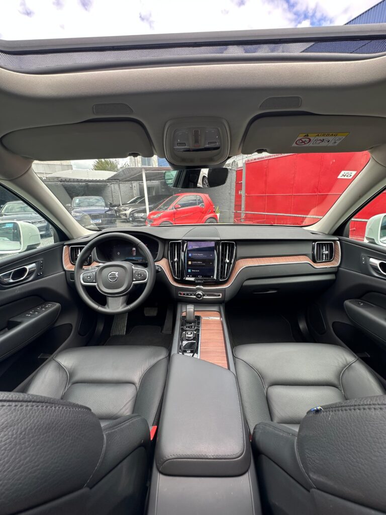 VOLVO XC60 T8 PLUS 2.0 2024/2024