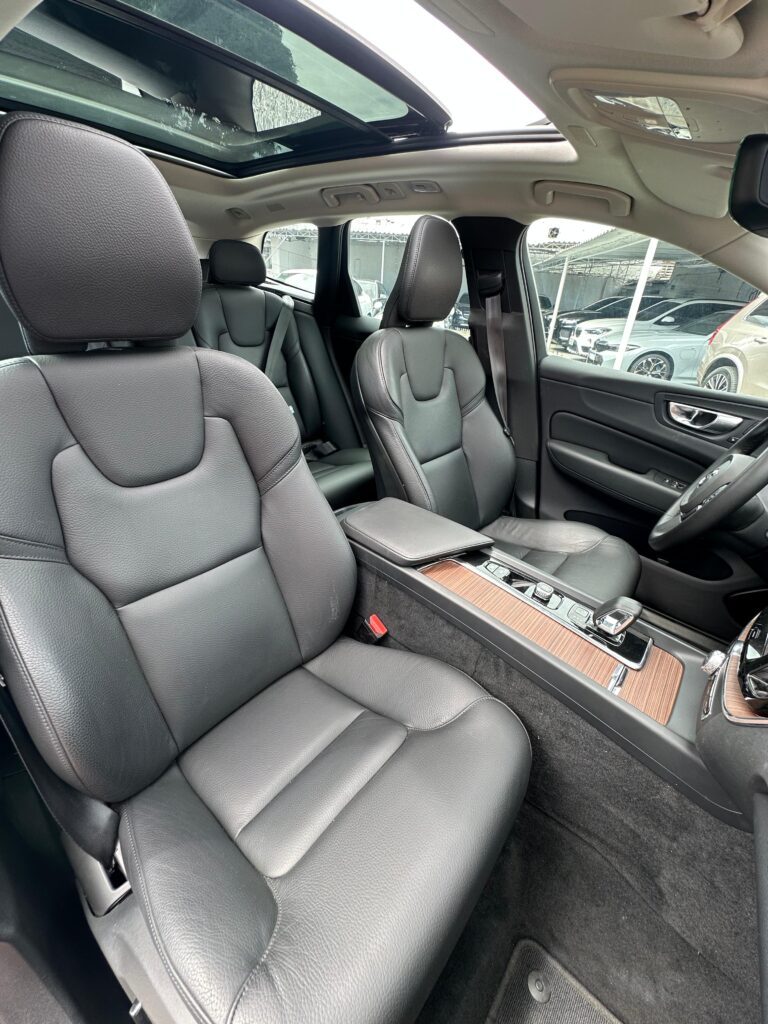 VOLVO XC60 T8 PLUS 2.0 2024/2024