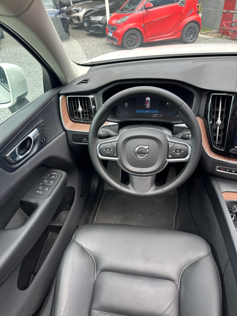 VOLVO XC60 T8 PLUS 2.0 2024/2024