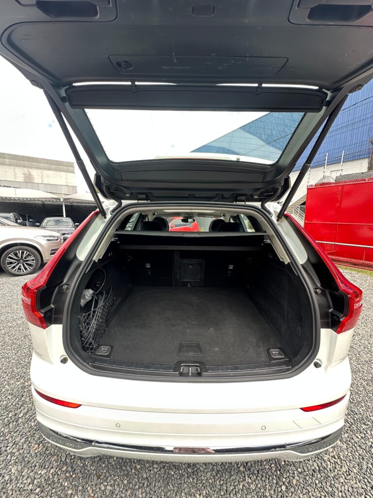 VOLVO XC60 T8 PLUS 2.0 2024/2024