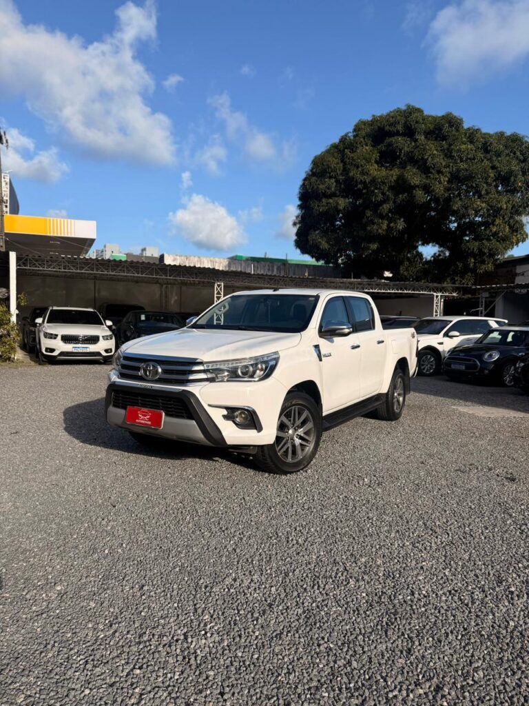 TOYOTA HILUX SRX 2.8 TDI 4X4 AT 2016/2016