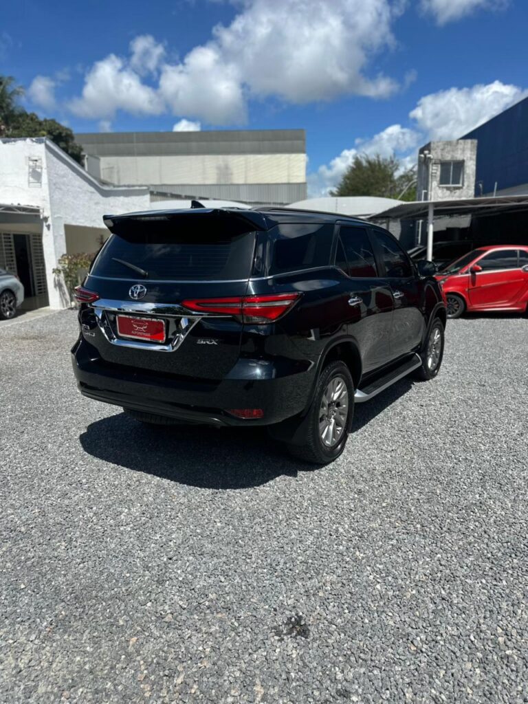 TOYOTA HILUX SW4 SRX 2.8 TDI 4X4 2022/2022