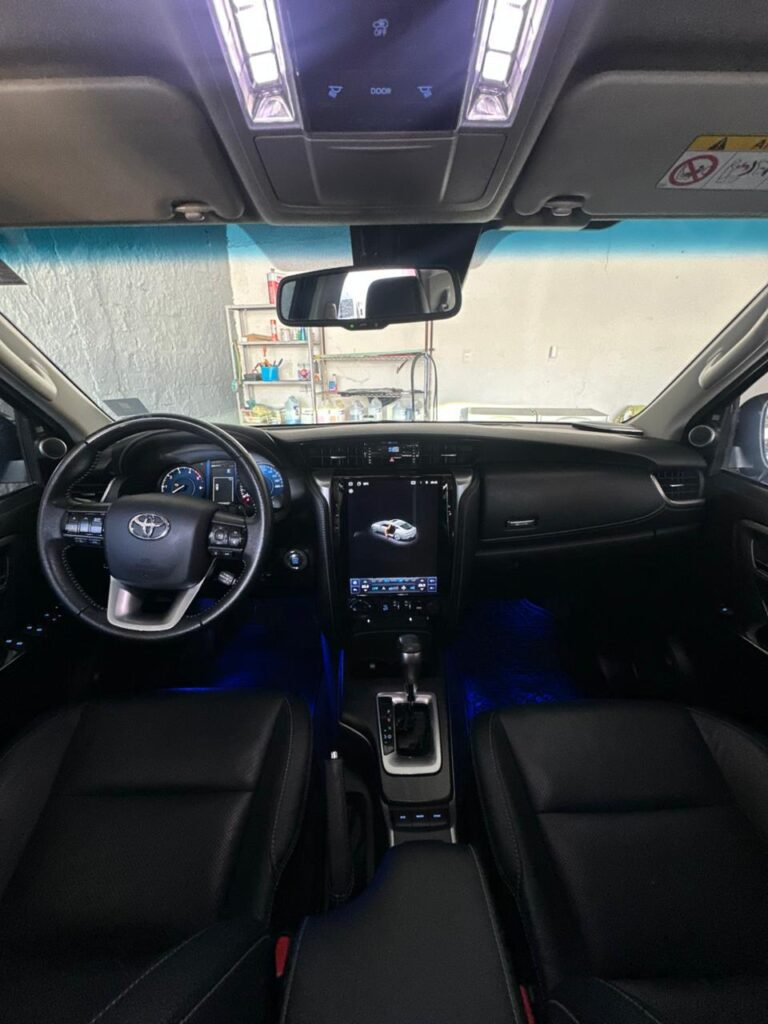 TOYOTA HILUX SW4 SRX 2.8 TDI 4X4 2022/2022