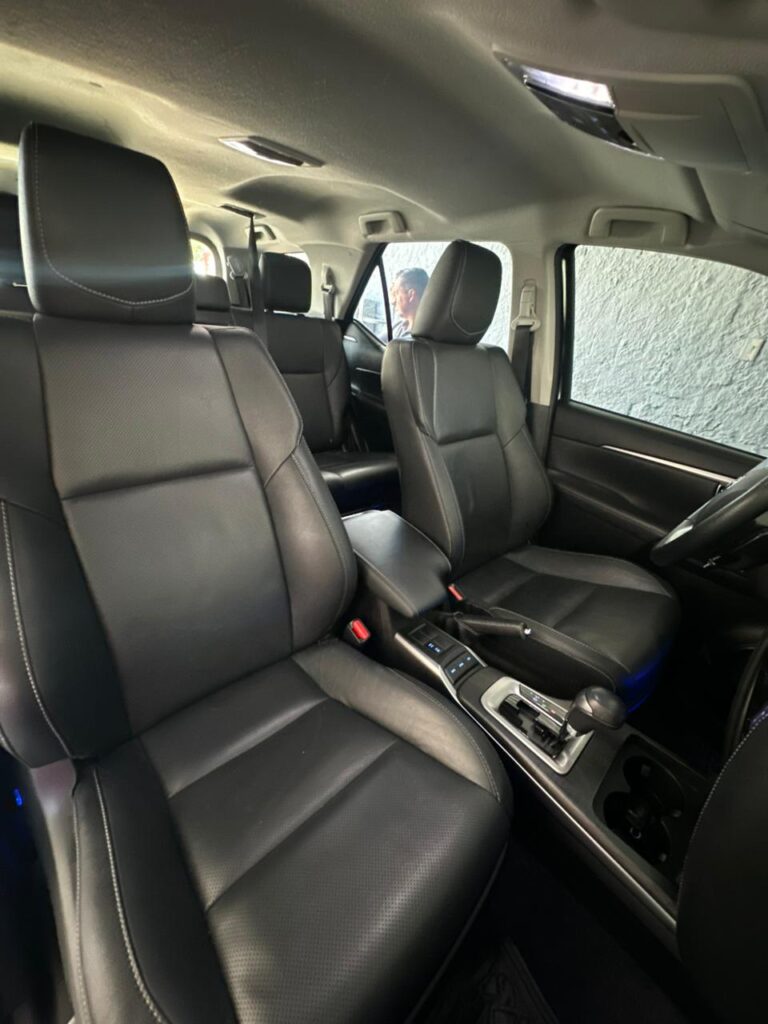 TOYOTA HILUX SW4 SRX 2.8 TDI 4X4 2022/2022