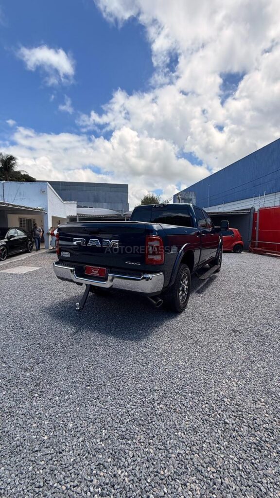 DODGE RAM 3500 LINGHORN 6.7 TDI 2023/2024