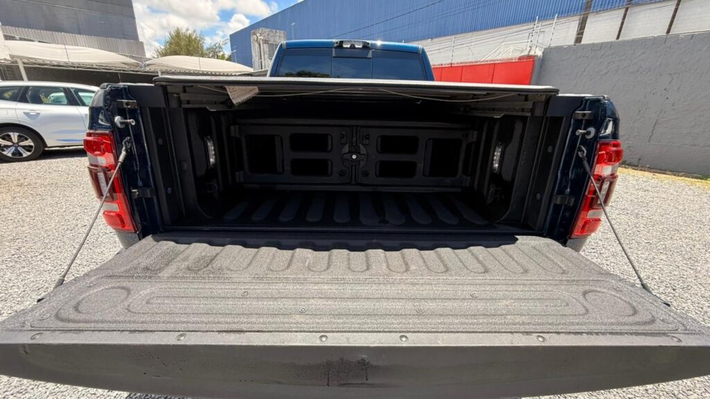 DODGE RAM 3500 LINGHORN 6.7 TDI 2023/2024