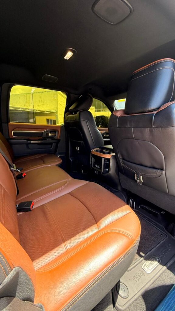 DODGE RAM 3500 LINGHORN 6.7 TDI 2023/2024