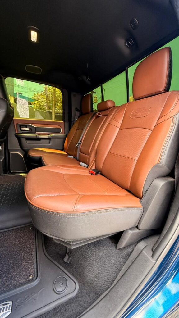 DODGE RAM 3500 LINGHORN 6.7 TDI 2023/2024