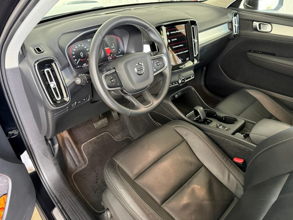 VOLVO XC40 INSCRIPTION EXPRESSION 1.5 2021/2022