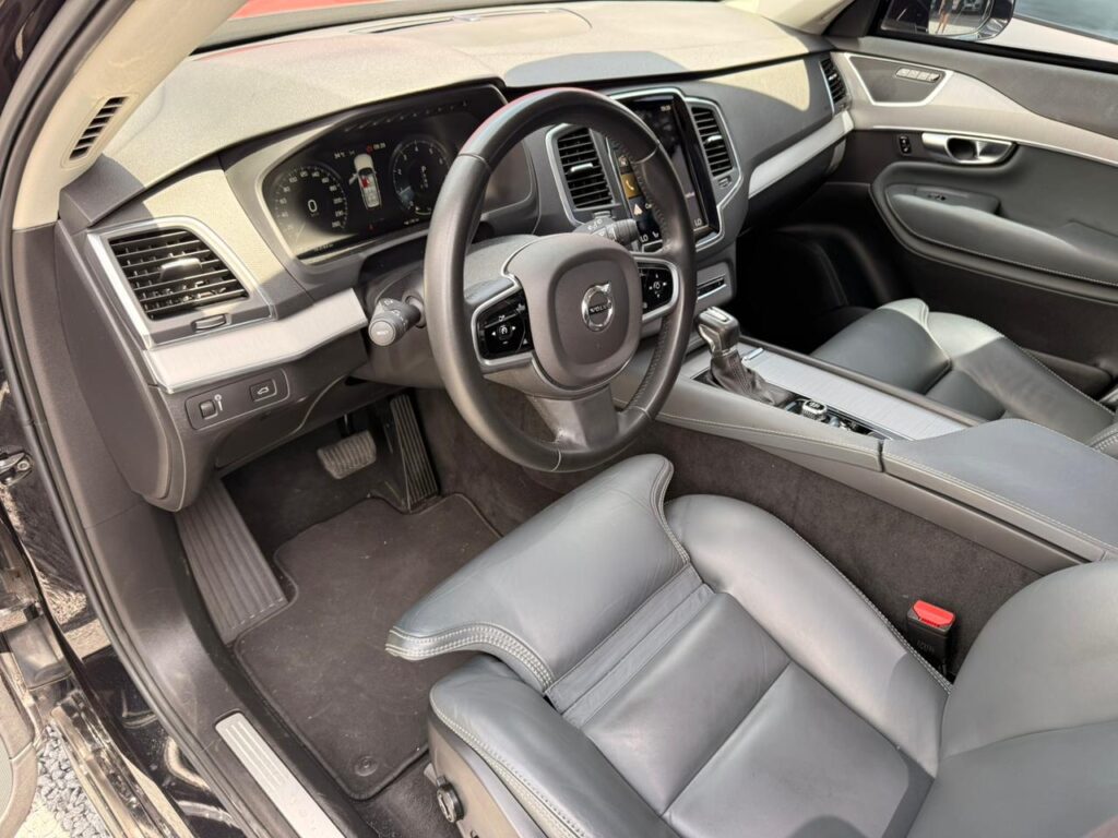 VOLVO XC90 T6 MOMENTUM AWD 2019/2020