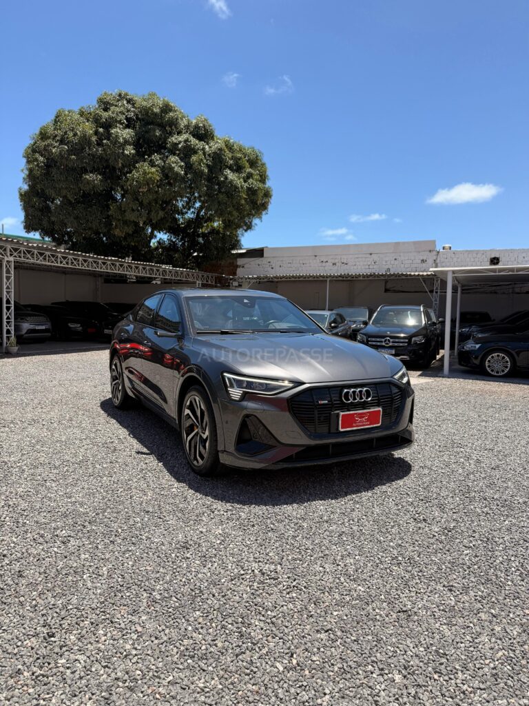 AUDI E-TRON SPORTBACK PERFORMANCE BLACK QUATTRO 2021/2022