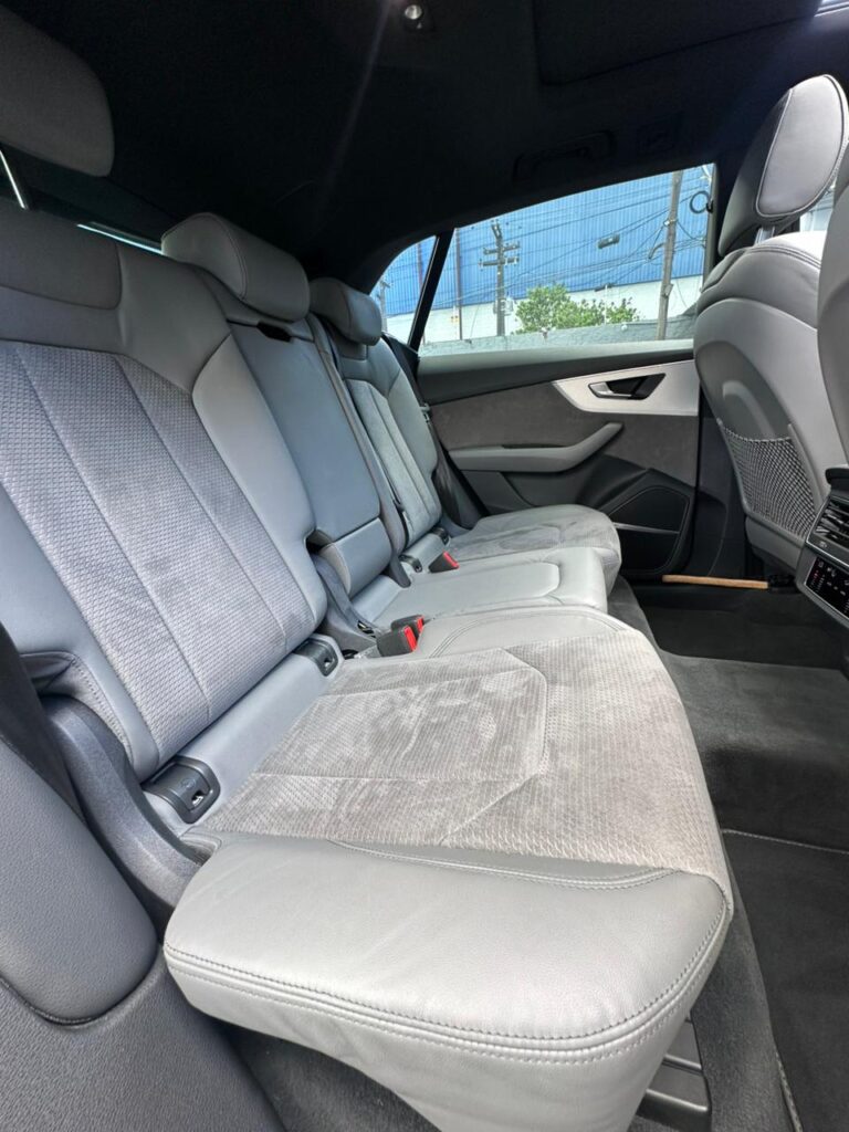 AUDI Q8 PERFORMANCE BLACK QUATTRO TIPTRONIC