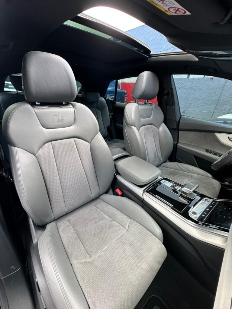 AUDI Q8 PERFORMANCE BLACK QUATTRO TIPTRONIC