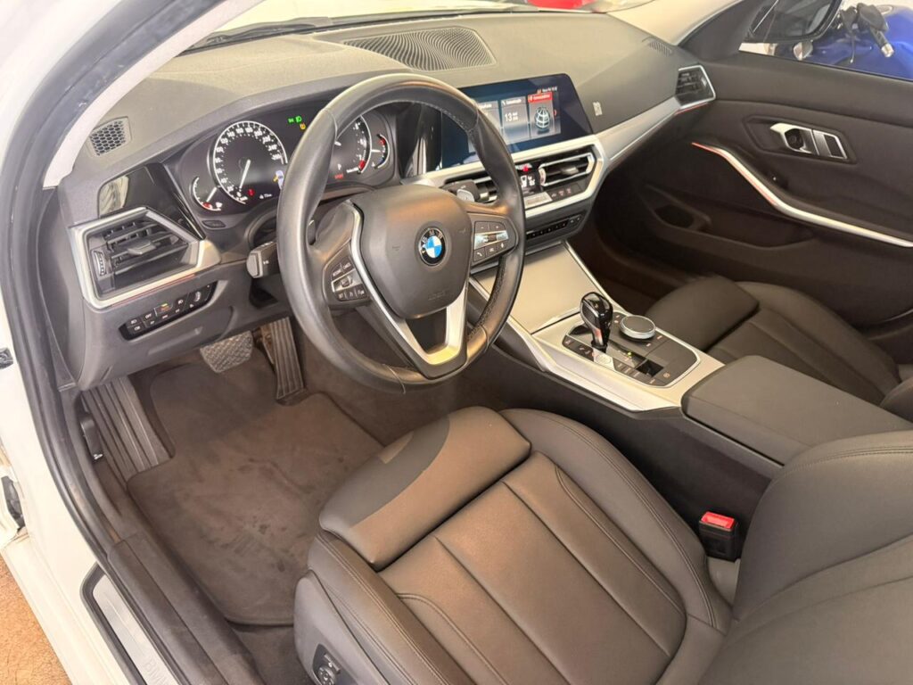BMW 320i SPORT 2.0 TURBO 2020/2020