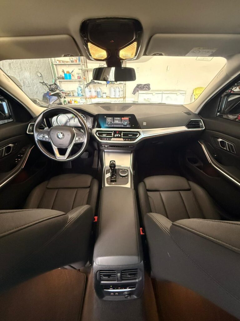 BMW 320i SPORT 2.0 TURBO 2020/2020