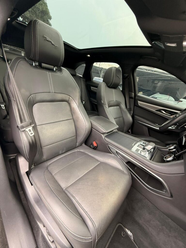 JAGUAR F-PACE SE R-DYNAMIC 3.0 2022/2023