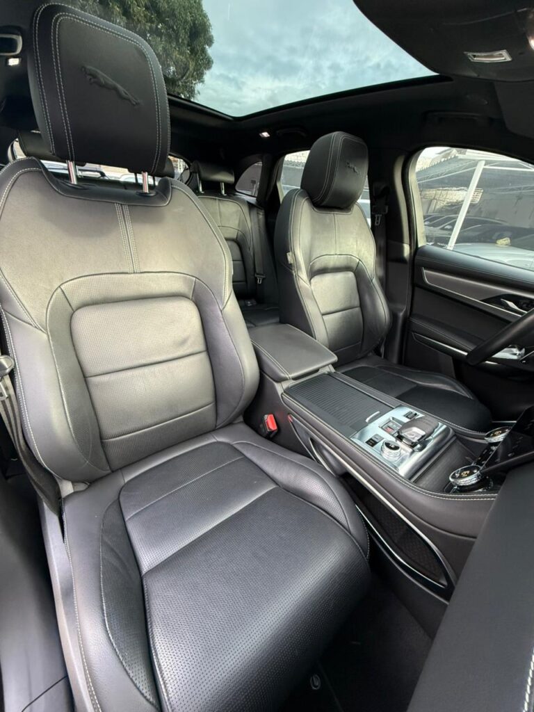 JAGUAR F-PACE SE R-DYNAMIC 3.0 2021/2021