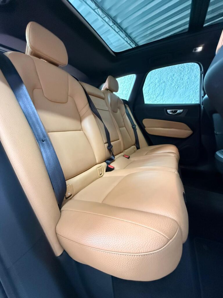 VOLVO XC60 T5 MOMENTUM 2019/2020