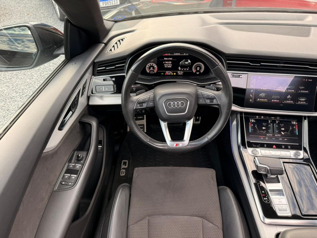 AUDI Q8 PERF. BLACK 3.0 2021/2022