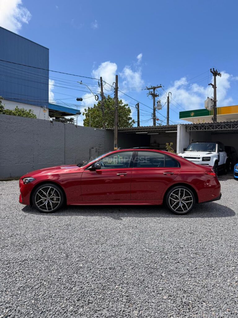 MERCEDES-BENZ C300 AMG LINE 2.0 2024/2024