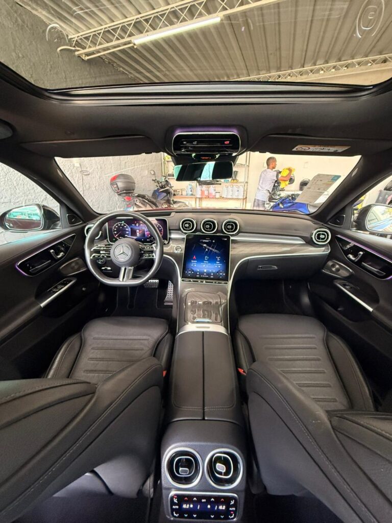 MERCEDES-BENZ C300 AMG LINE 2.0 2024/2024