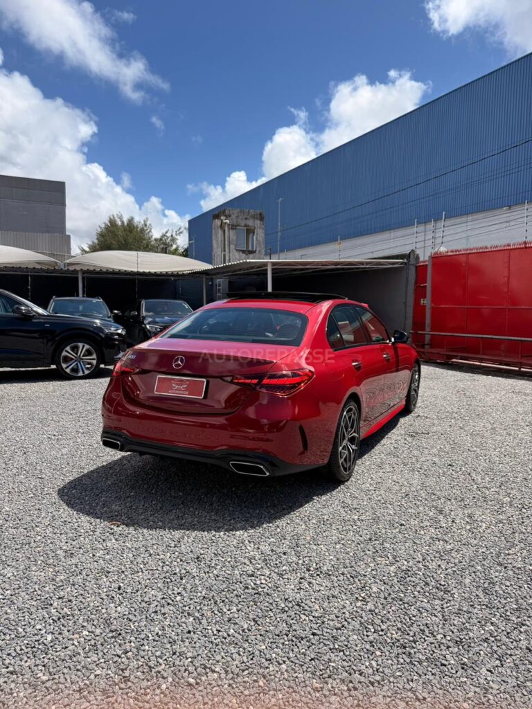 MERCEDES-BENZ C300 AMG LINE 2.0 2024/2024