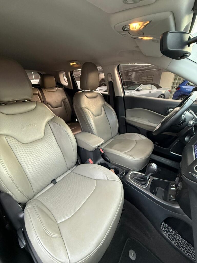 JEEP COMPASS SPORT 2.0 AT 2020/2021