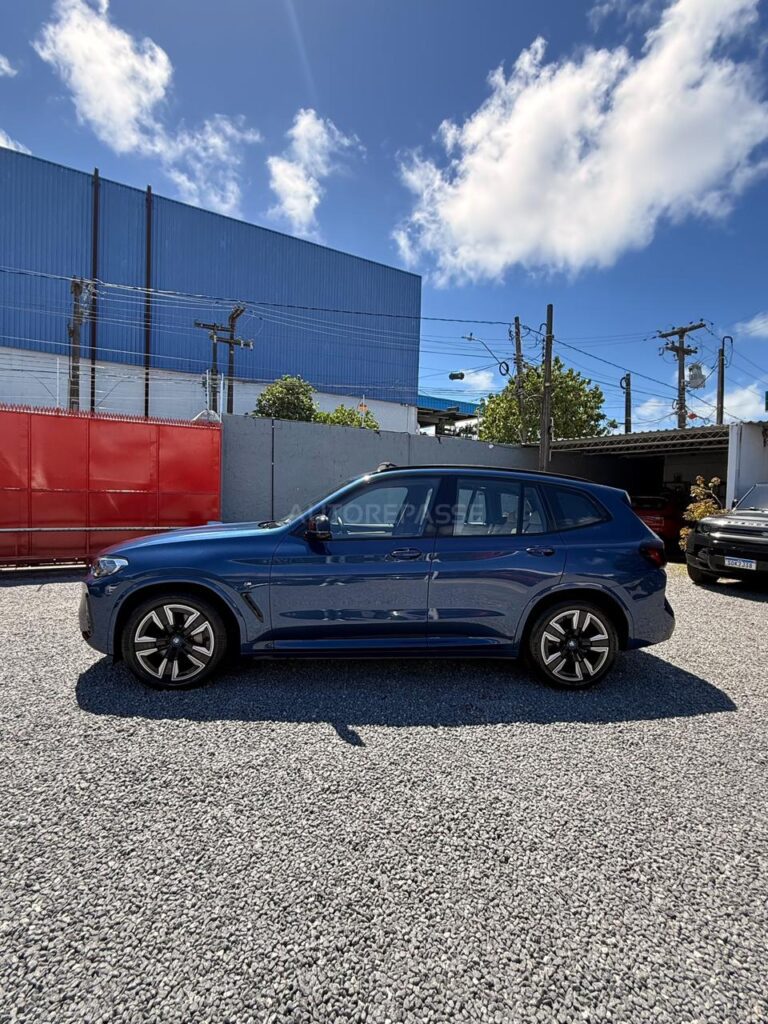 BMW IX3 M-SPORT 2022/2023