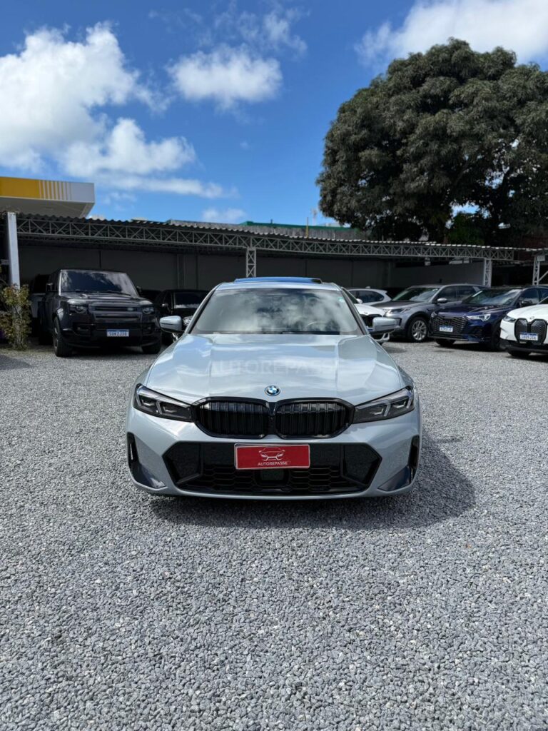 BMW 330E M-SPORT 2.0 2024/2025
