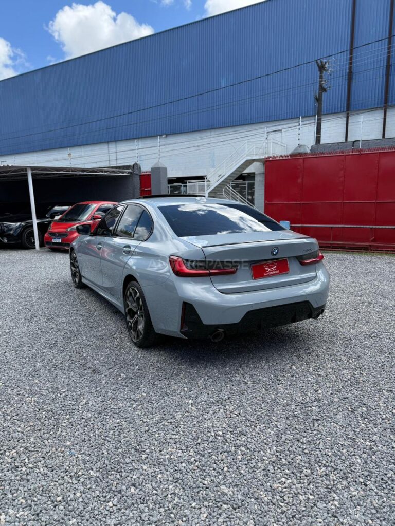 BMW 330E M-SPORT 2.0 2024/2025
