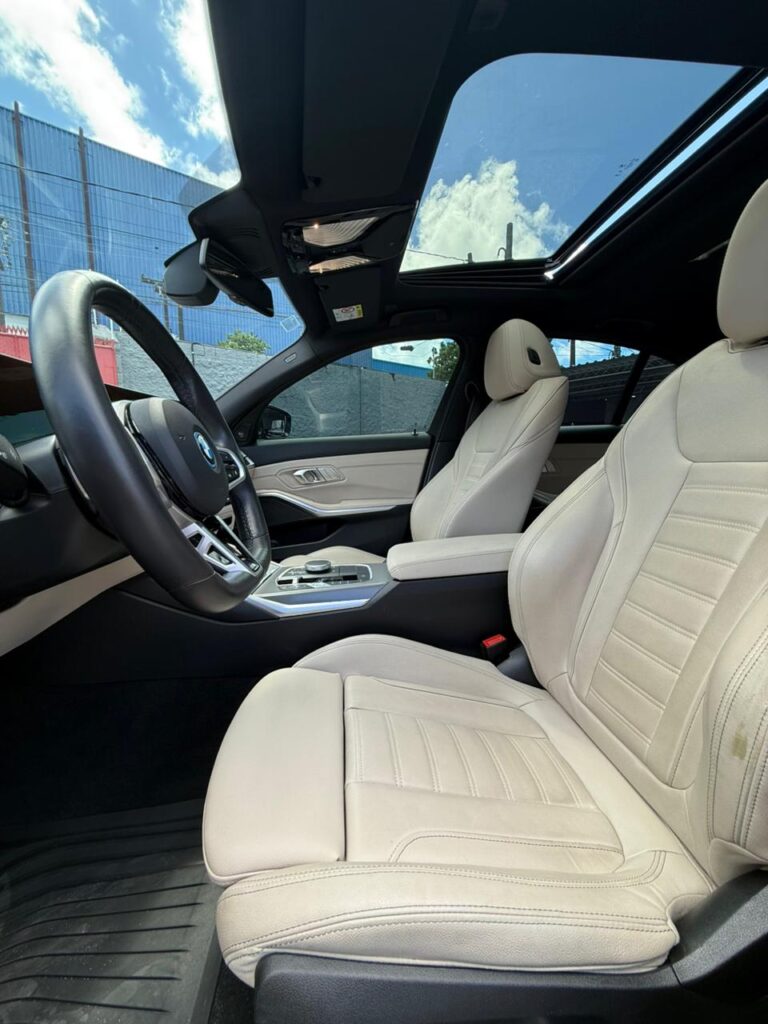 BMW 330E M-SPORT 2.0 2024/2025