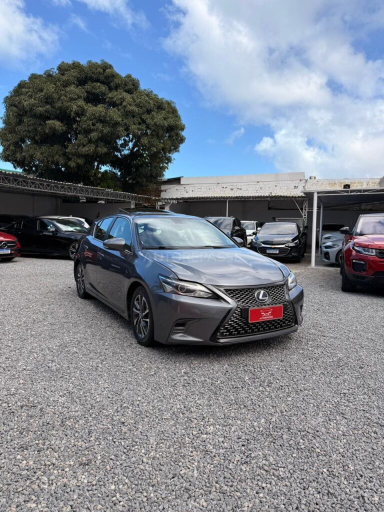 LEXUS CT200H LUXURY 1.8 2017/2018