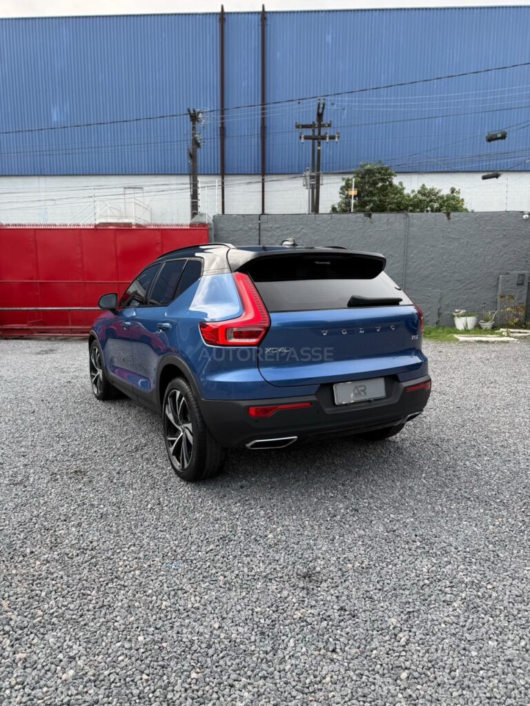 VOLVO XC40 T5 R-DESIGN 2019/2020