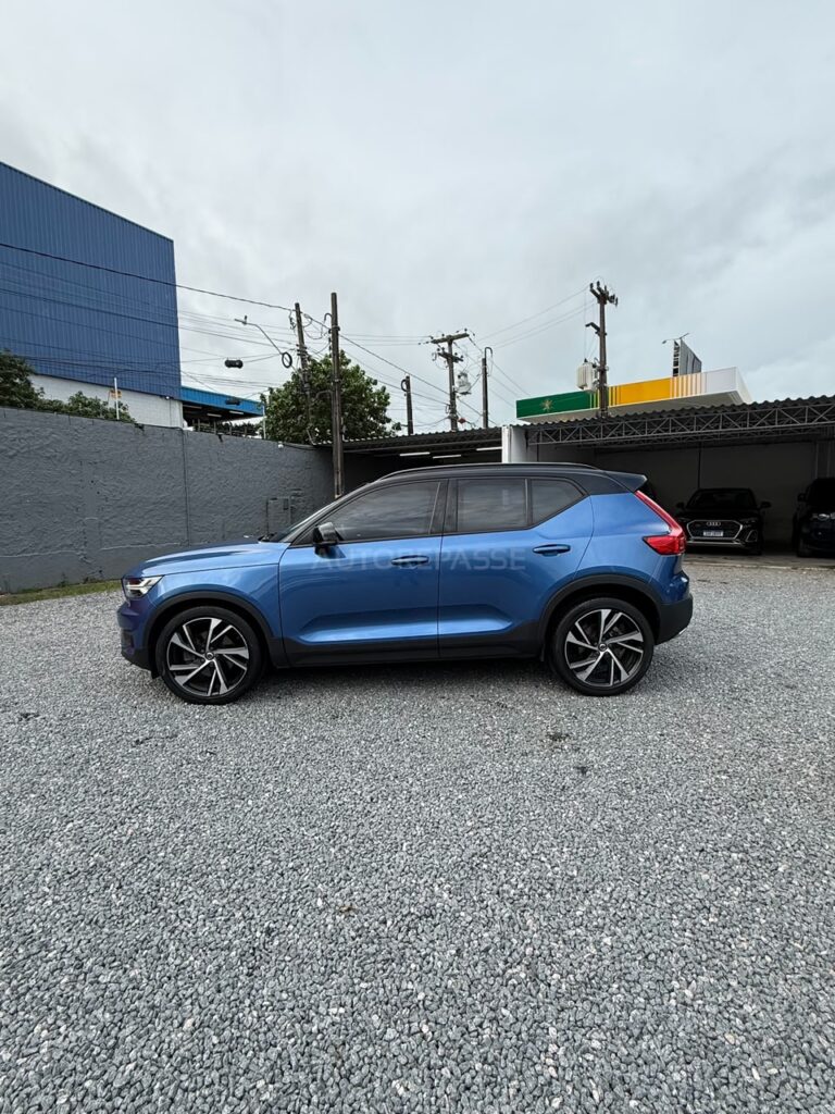 VOLVO XC40 T5 R-DESIGN 2019/2020