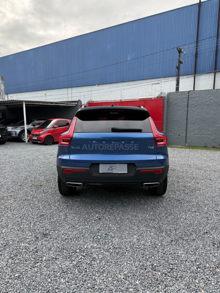 VOLVO XC40 T5 R-DESIGN 2019/2020