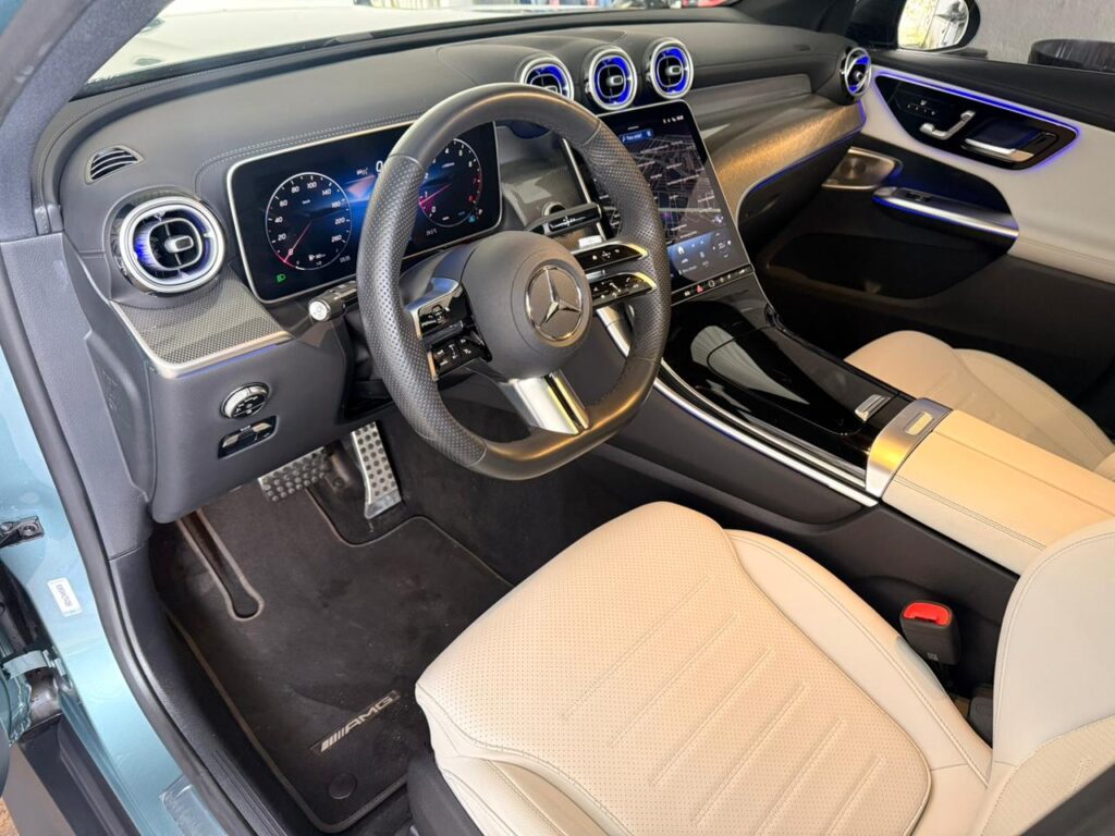 MERCEDES-BENZ GLC 300 AMG LINE 2025/2026